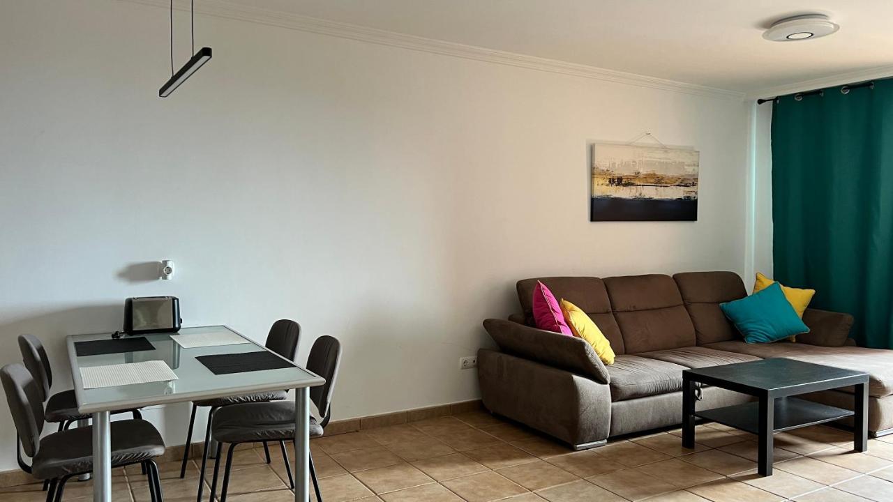 Cozy Apartment In La Tejita Granadilla De Abona Luaran gambar